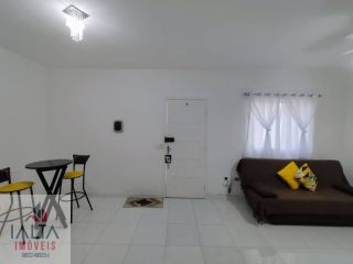 ​Oportunidade rara: Casa térrea, segura e com uma área gourmet que é um verdadeiro convite ao descanso.