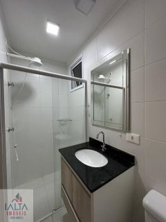 Apartamento Próximo ao Mar na Praia das Toninhas – 2 Dorms com Suíte