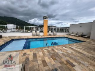 Apartamento novo a poucos metros do mar!