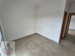 Apartamento novo a poucos metros do mar!