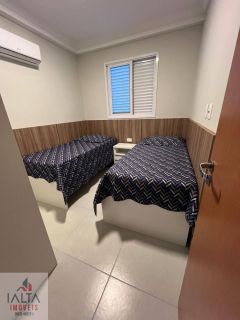 Conforto e Localização: 3 Dormitórios a 200m da Praia das Toninhas