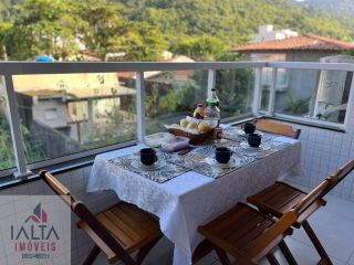 Conforto e Localização: 3 Dormitórios a 200m da Praia das Toninhas