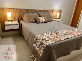 Conforto e Localização: 3 Dormitórios a 200m da Praia das Toninhas