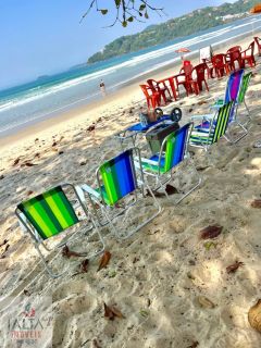 Conforto e Localização: 3 Dormitórios a 200m da Praia das Toninhas