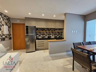 Apartamento Novo com Vista para o Mar a 500m da Praia das Toninhas