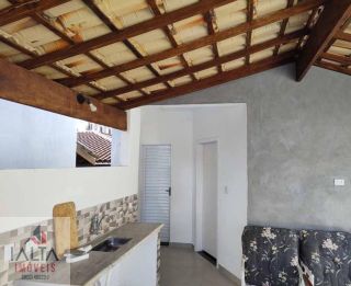 Linda Casa de Condomínio Horto Florestal.