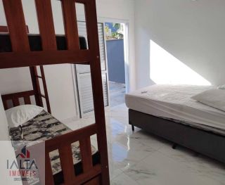 Linda Casa de Condomínio Horto Florestal.