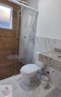 Linda Casa de Condomínio Horto Florestal.