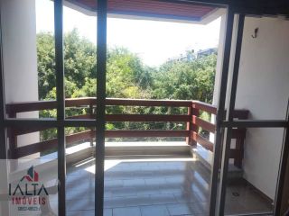 Apto com 3 Dorms (1 Suíte) a 300m da Orla no Itaguá – Frente Praça