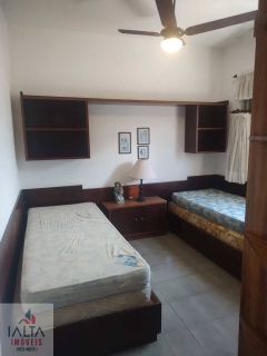 Apto com 3 Dorms (1 Suíte) a 300m da Orla no Itaguá – Frente Praça