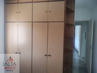 Apto com 3 Dorms (1 Suíte) a 300m da Orla no Itaguá – Frente Praça