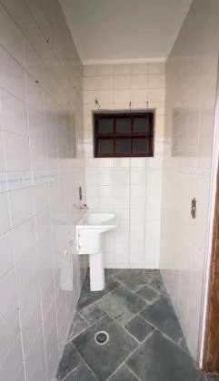 Casa de Condomínio Para Vender com 2 quartos 1 suítes no bairro Indaiá em Caraguatatuba