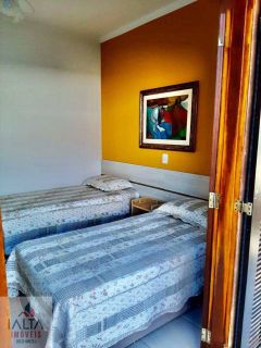 Linda Casa em Ubatuba – 4 Suítes, Área Gourmet e Apenas 350m da Praia