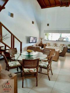 Linda Casa em Ubatuba – 4 Suítes, Área Gourmet e Apenas 350m da Praia