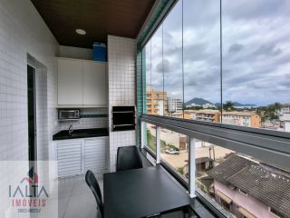 Perfeito para Morar ou Investir: Apto Mobiliado Próximo à Praia das Toninhas