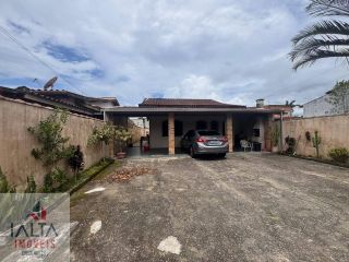Casa à Venda no Jardim Gaivotas III – Excelente Terreno e Ótimo Espaço Externo