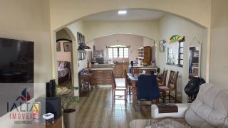 Casa à Venda no Jardim Gaivotas III – Excelente Terreno e Ótimo Espaço Externo