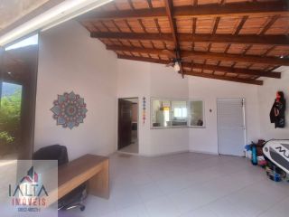 Casa Térrea à Venda em Massaguaçu – Caraguatatuba/SP