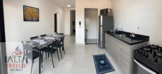 Apartamento Novo e Mobiliado com 2 Dormitórios (1 Suíte) no Centro de Ubatuba, a Poucos Passos da Orla da Praia