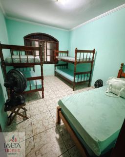 Sobrado com edícula no coração de Ubatuba!