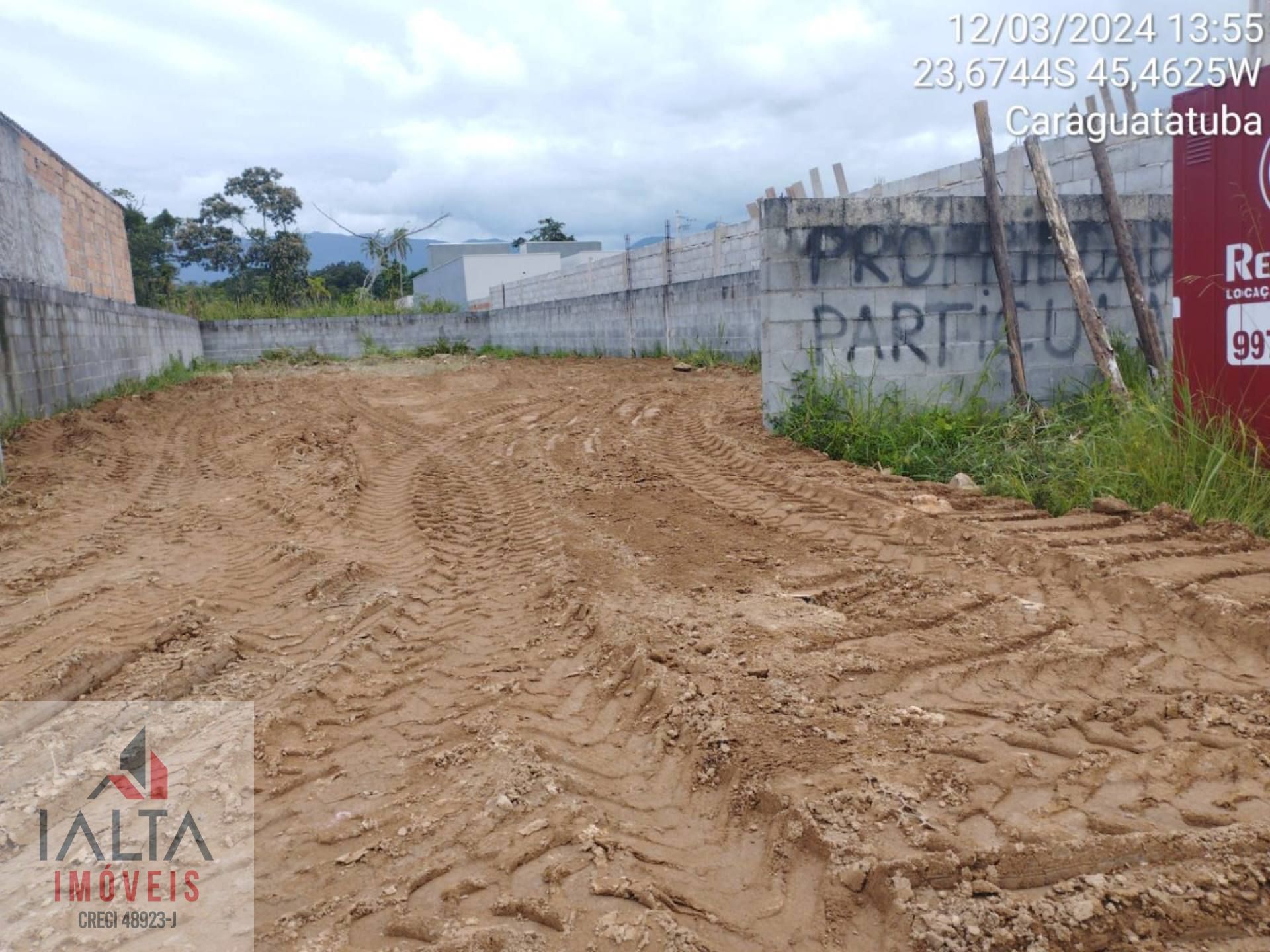 TERRENO PRONTO PRA CONSTRUIR