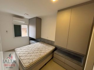 Apartamento à venda na Praia das Toninhas – conforto e excelente localização!