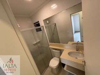 Apartamento à venda na Praia das Toninhas – conforto e excelente localização!