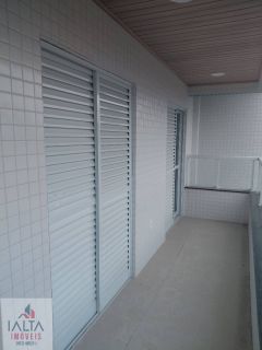 Apartamento Novo com 2 Dormitórios (1 Suíte) a 290m da Praia das Toninhas em Ubatuba