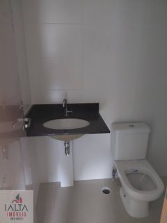 Apartamento Novo com 2 Dormitórios (1 Suíte) a 290m da Praia das Toninhas em Ubatuba