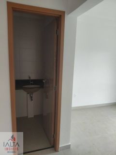 Apartamento Novo com 2 Dormitórios (1 Suíte) a 290m da Praia das Toninhas em Ubatuba