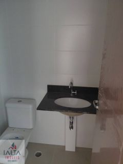 Apartamento Novo com 2 Dormitórios (1 Suíte) a 290m da Praia das Toninhas em Ubatuba