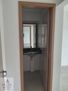 Apartamento Novo com 2 Dormitórios (1 Suíte) pertinho da Praia das Toninhas