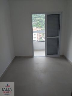 Apartamento Novo com 2 Dormitórios (1 Suíte) a 290m da Praia das Toninhas em Ubatuba