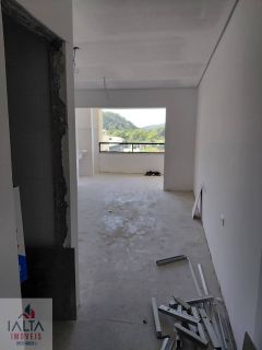 Invista no Litoral: Studio Moderno com Lazer Completo em Ubatuba