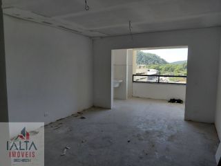 Invista no Litoral: Studio Moderno com Lazer Completo em Ubatuba