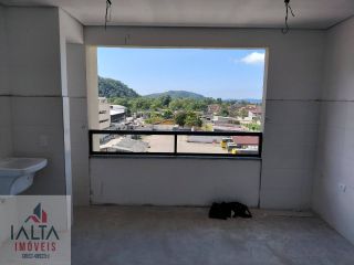 Invista no Litoral: Studio Moderno com Lazer Completo em Ubatuba