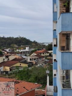 localização próxima ao MAR !