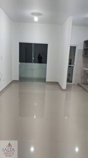 localização próxima ao MAR !