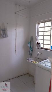 Apto térreo bem localizado!