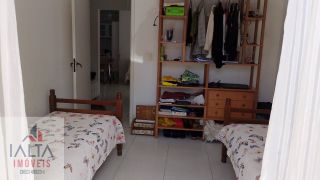 Apto térreo bem localizado!