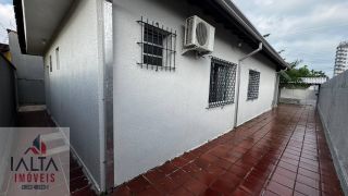 Casa com quintal amplo no Indaiá - Caraguatatuba/SP