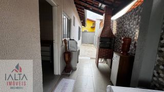 Casa com quintal amplo no Indaiá - Caraguatatuba/SP