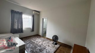 Casa com quintal amplo no Indaiá - Caraguatatuba/SP