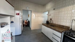 Casa com quintal amplo no Indaiá - Caraguatatuba/SP