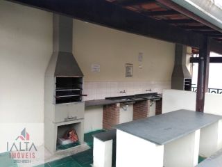 Apartamento à venda na Maranduba – conforto e praticidade a poucos passos do mar!