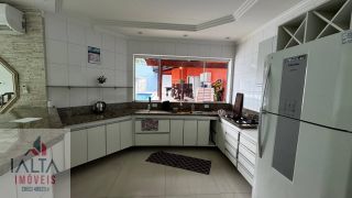 Belíssima Casa com Piscina, Martim de Sá - Caraguatatuba/SP