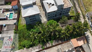 TERRENO À VENDA – OPORTUNIDADE PARA CONSTRUÇÃO DE CONDOMÍNIO VILLAGIO