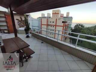 Cobertura com 3 Suítes a 100m da Praia em Condomínio Completo