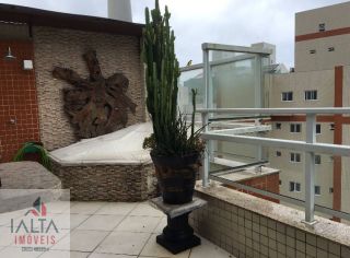 Cobertura com 3 Suítes a 100m da Praia em Condomínio Completo