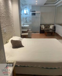 Cobertura com 3 Suítes a 100m da Praia em Condomínio Completo